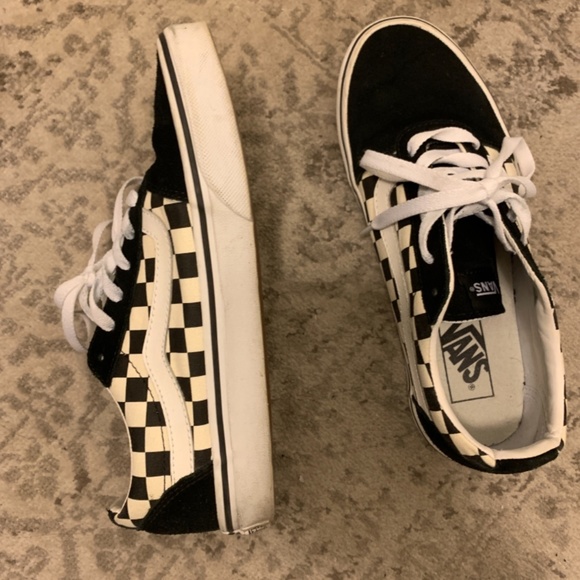 Vans women’s checkered - Picture 6 of 8